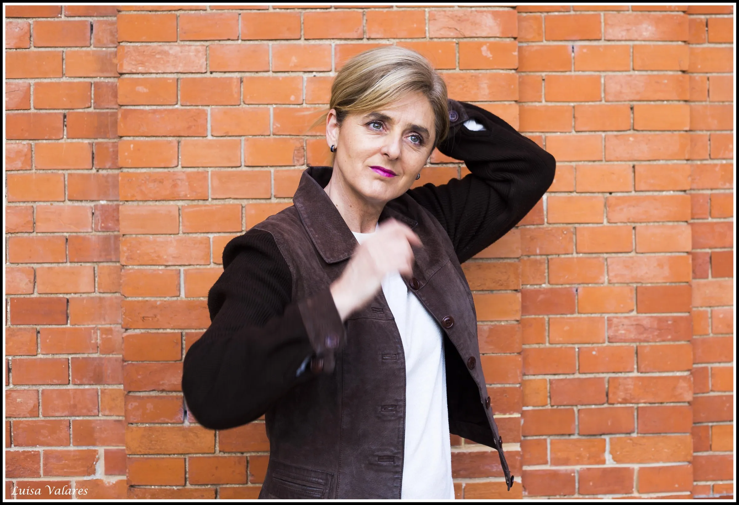 Luisa Valares — ladrillo pelo